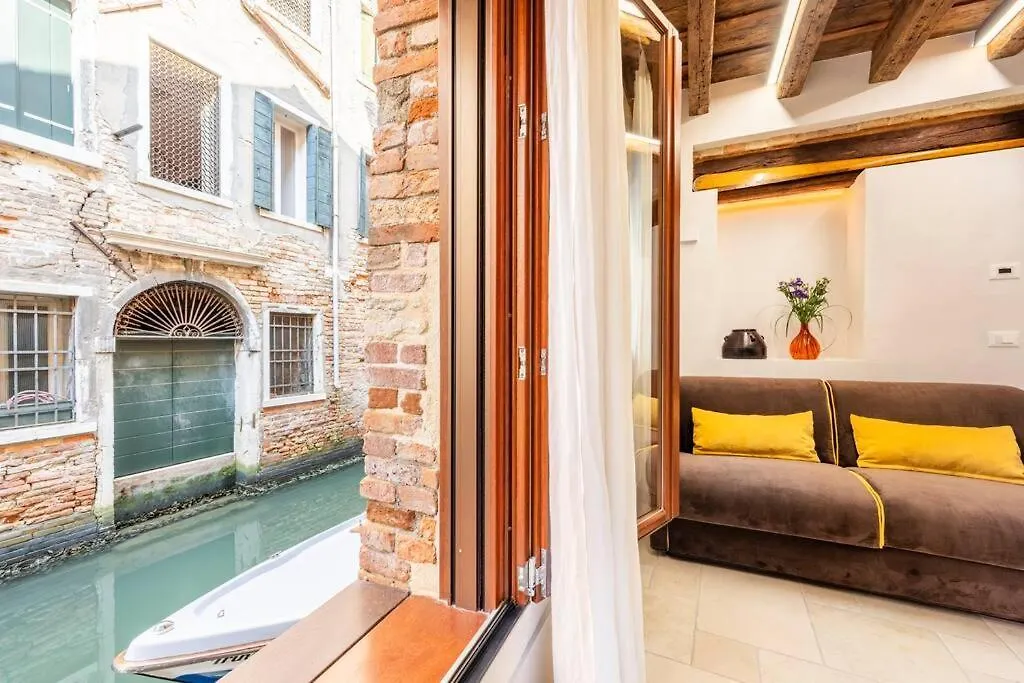 Dream'S Door With Canal View In Venice 0*,